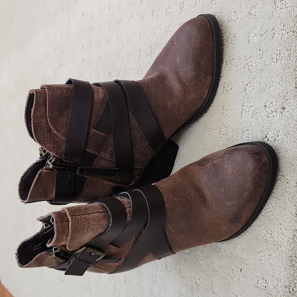 Steve Madden Ankle Boots Size 8